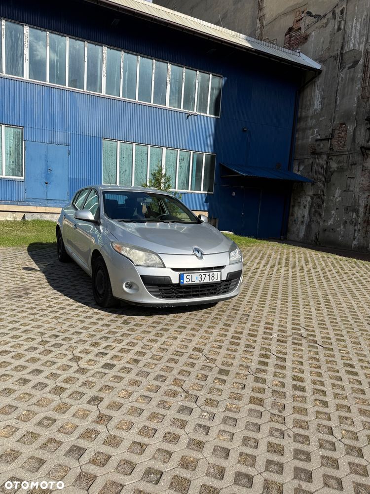 Renault Megane 2009 photo 2