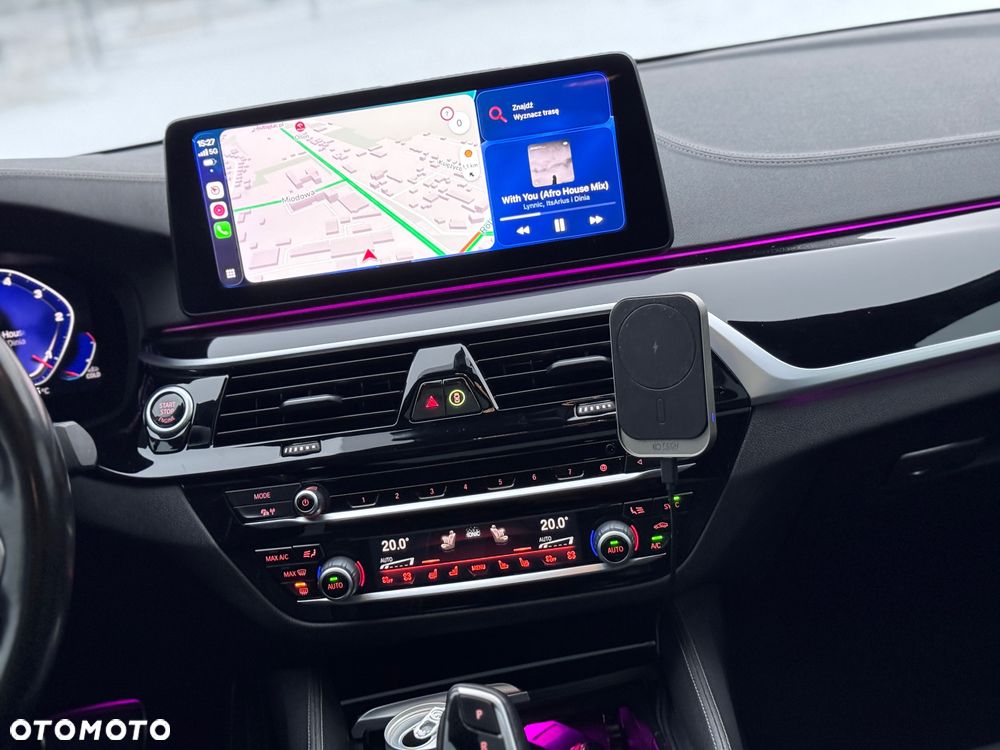 BMW Seria 5 520d xDrive M Sport sport - 12