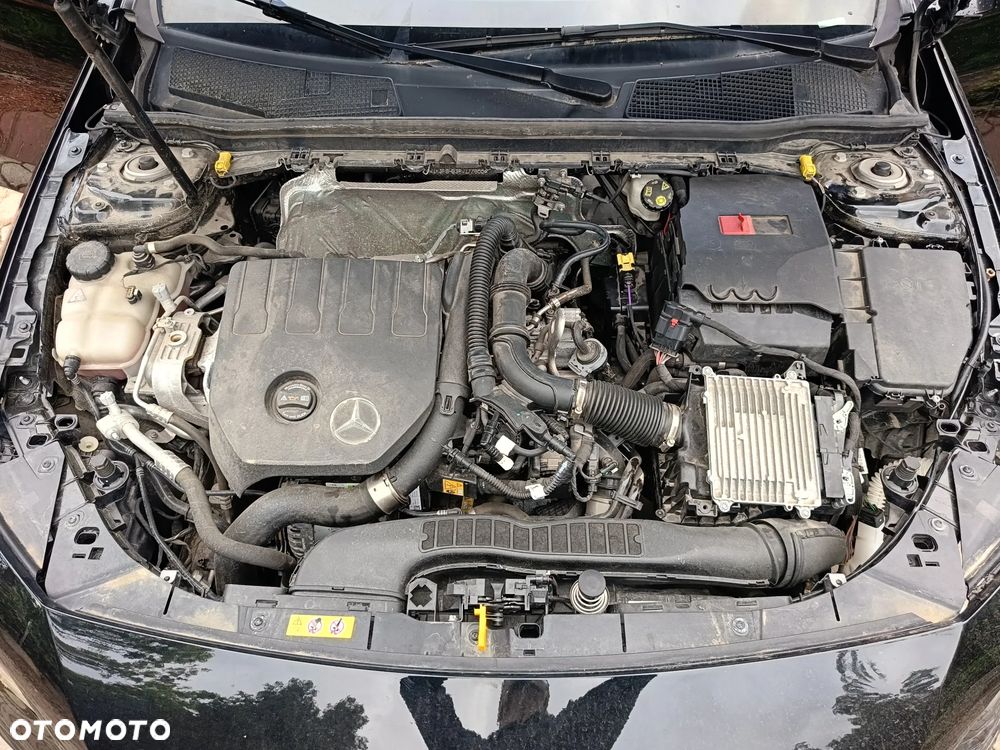 Mercedes-Benz Klasa A 200 AMG Line 7G-DCT - 13