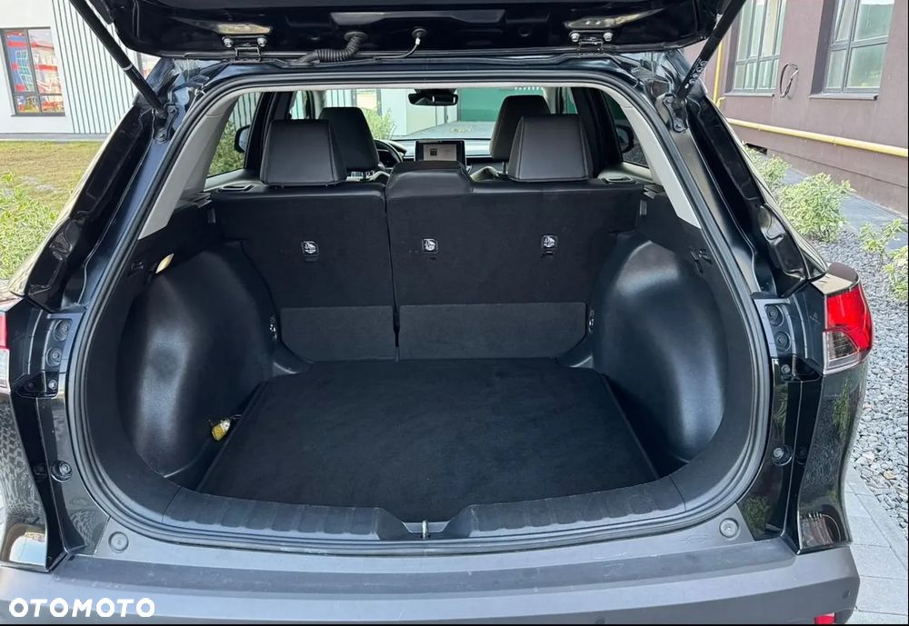 Toyota Corolla Cross - 13
