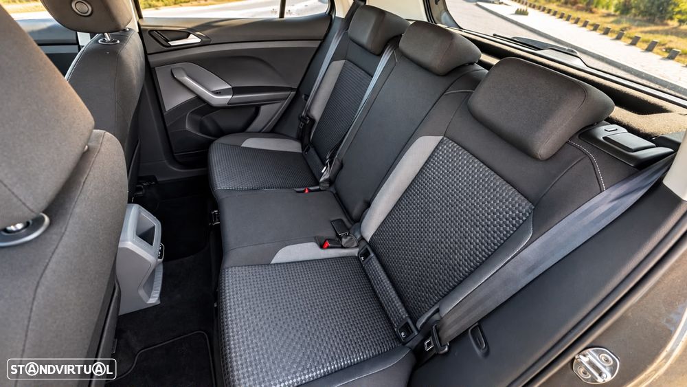 VW T-Cross 1.0 TSI OPF DSG ACTIVE - 29