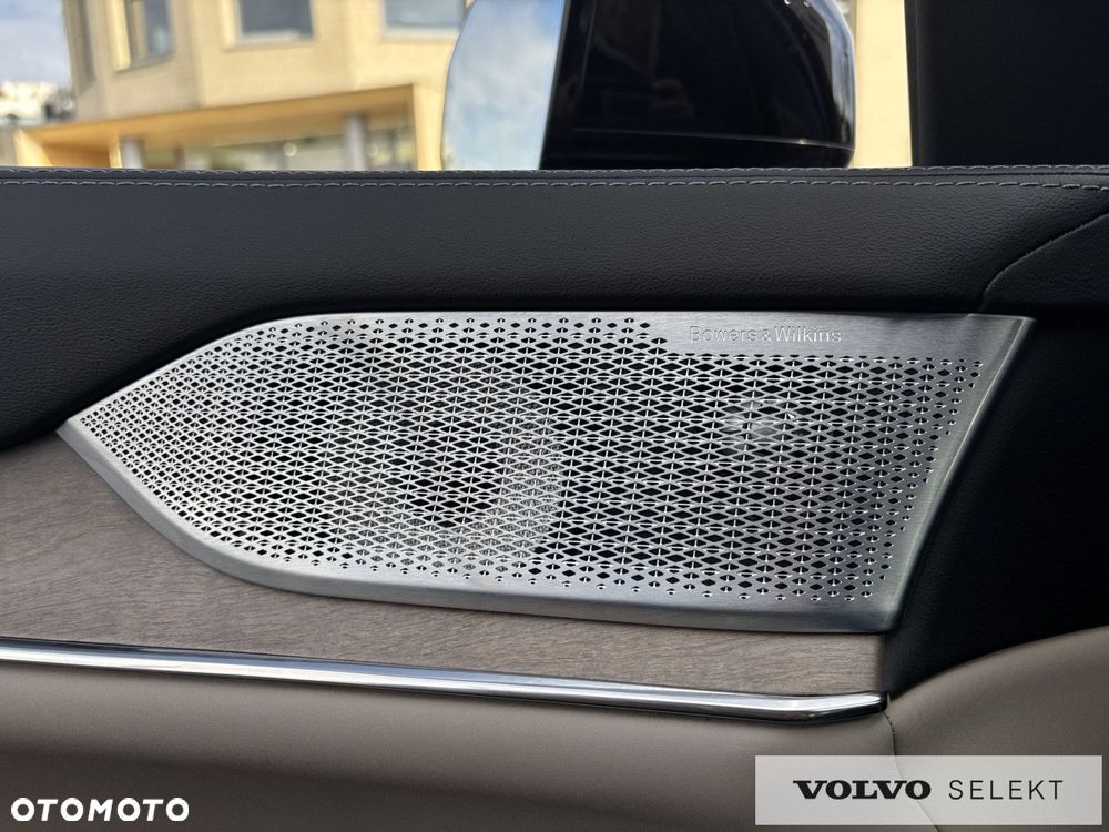 Volvo EX90 - 18