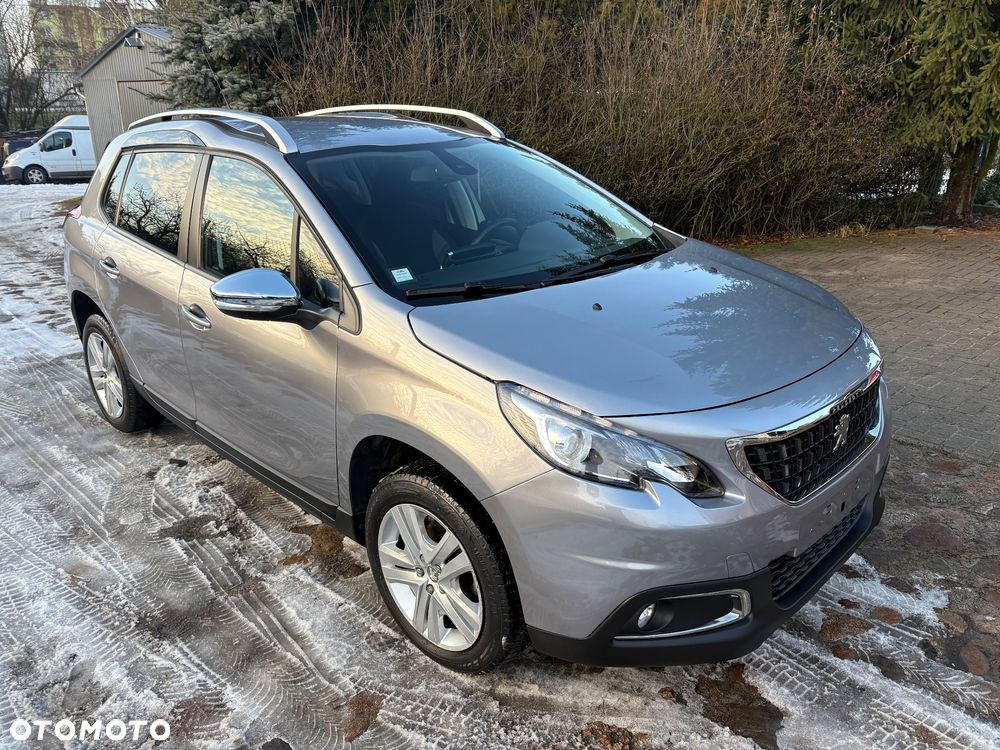 Peugeot 2008 PureTech 82 Style - 1