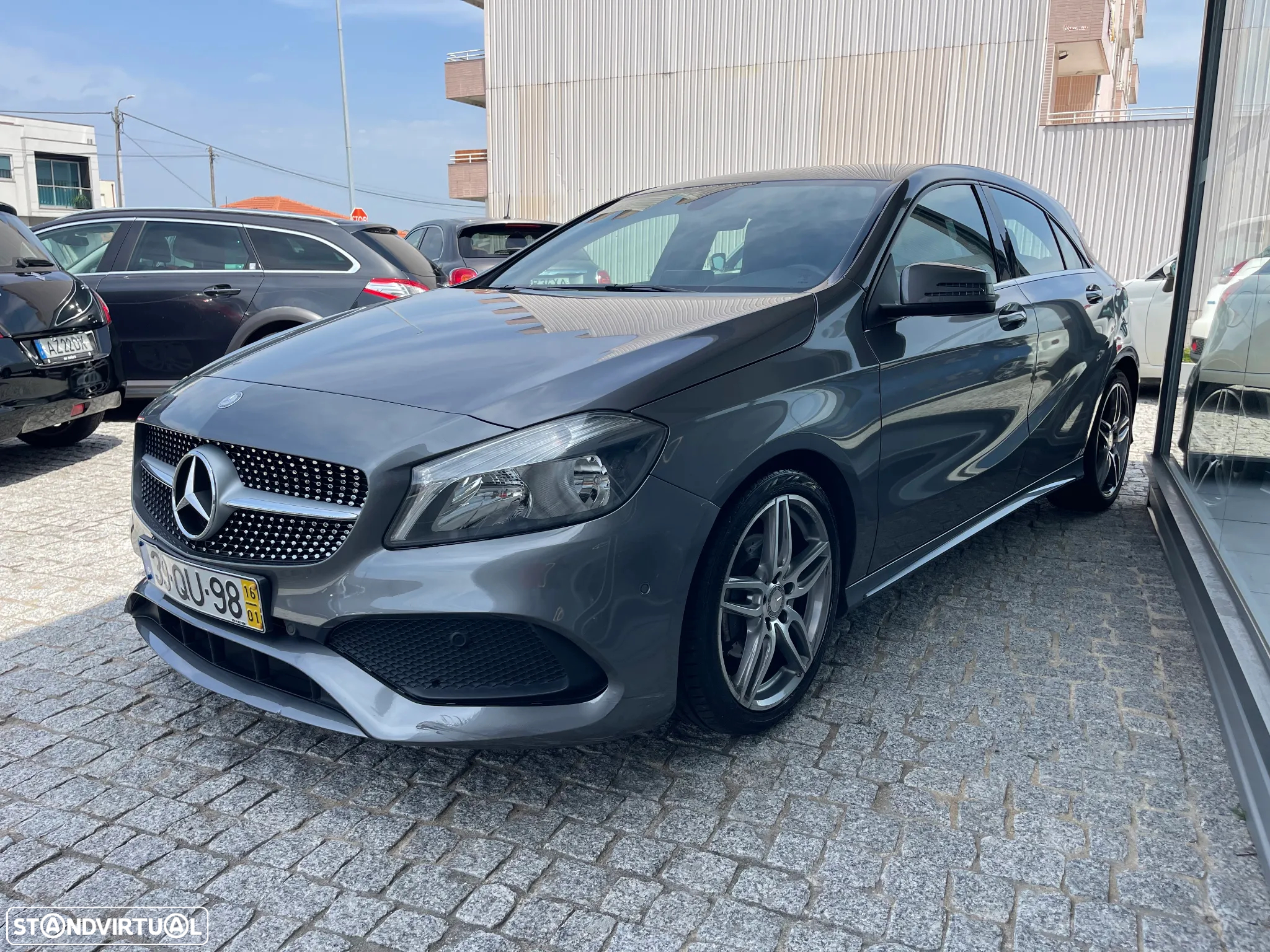 Mercedes-Benz A 180 d AMG Line - 5