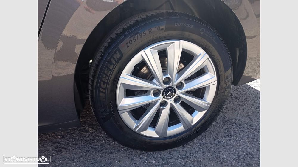 Opel Astra 1.5 D Edition AT8 - 8