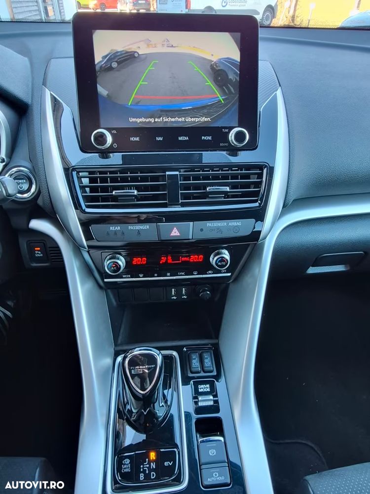 Mitsubishi Eclipse-Cross 4WD Plus - 9