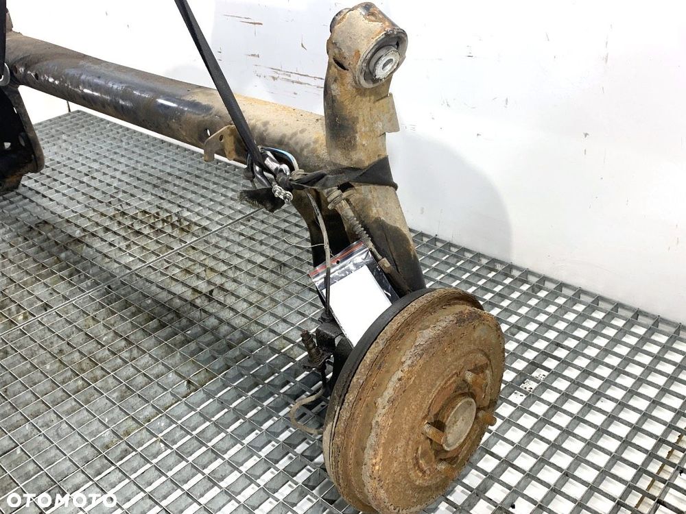 BELKA TYŁ  FORD TRANSIT COURIER B460 Nadwozie pełne/minivan 2014 - 2022 1.0 EcoBoost 74 kW [100 - 4