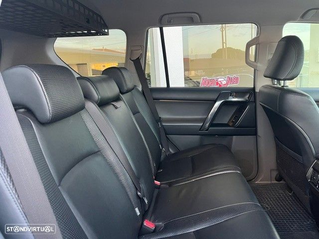 Toyota Land Cruiser 3.0 D-4D Premium CA - 28