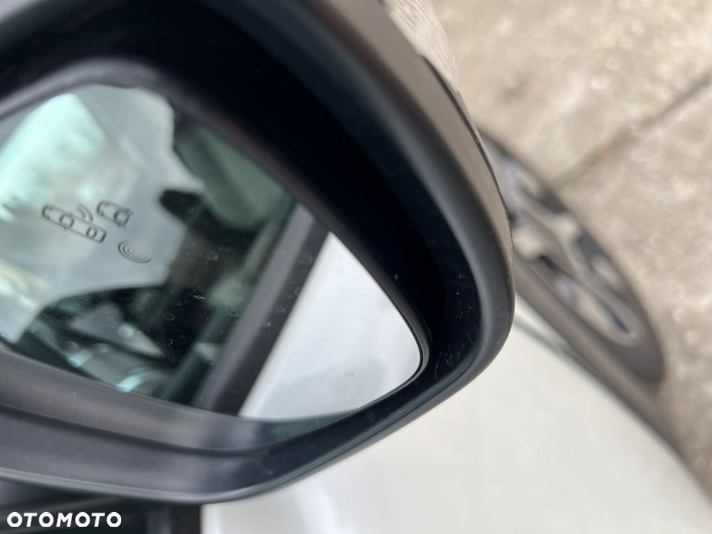 Citroën C4 Cactus Pure Tech 110 Stop&Start EAT6 Shine - 9