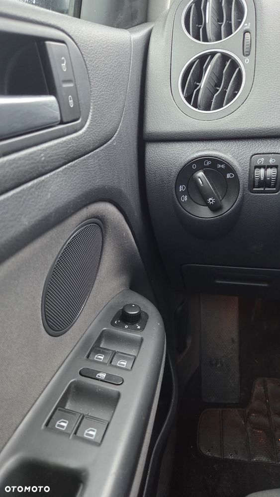 Volkswagen Golf Plus 1.4 Style - 18