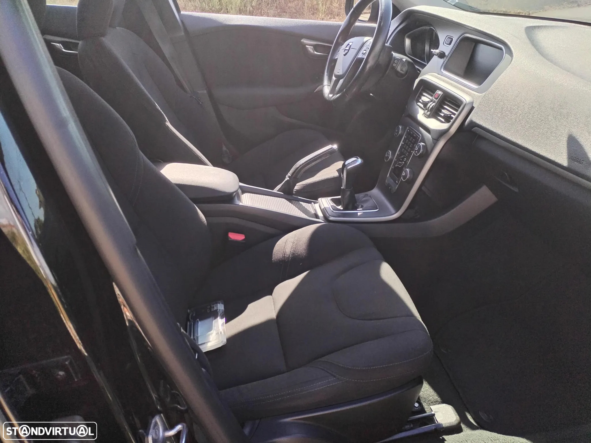 Volvo V40 2.0 D2 Momentum - 12