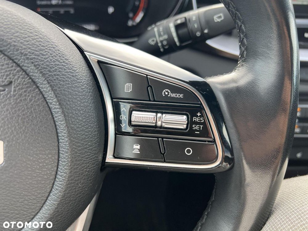 Kia XCeed - 17