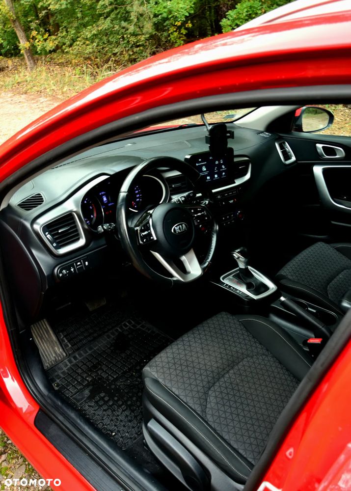 Kia Ceed - 7