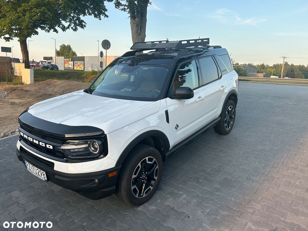 Ford Bronco - 7