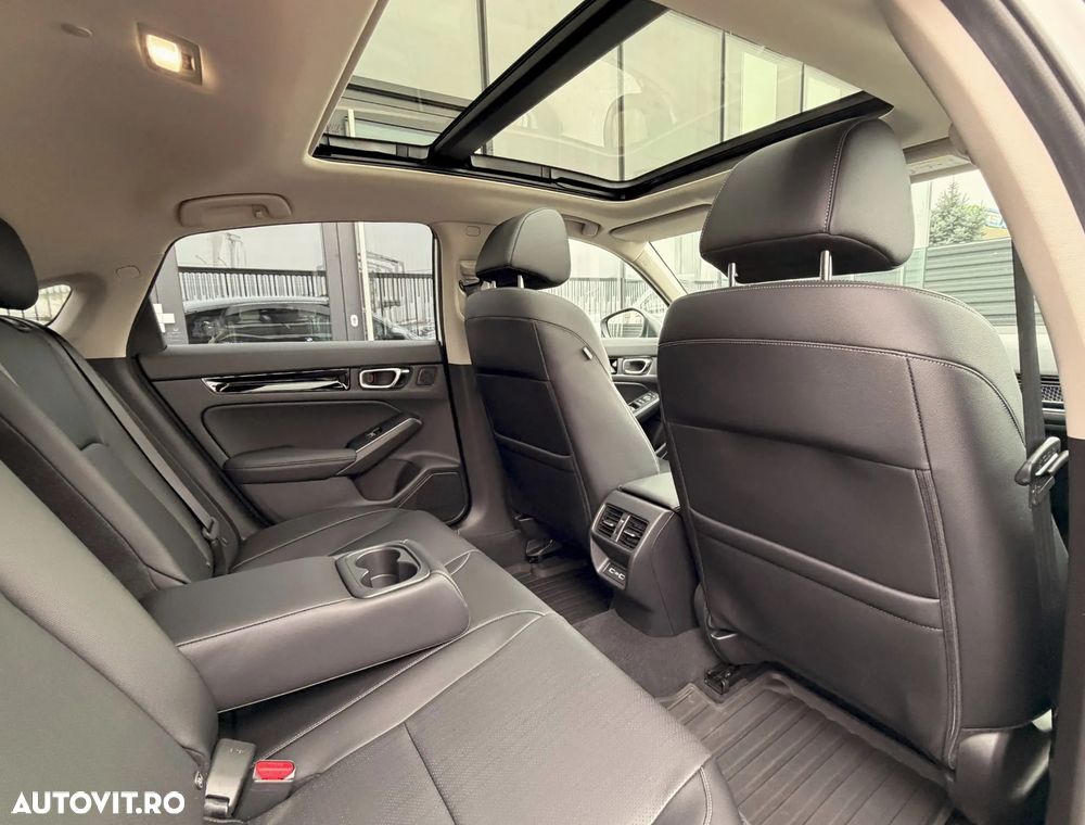 Honda Civic 2.0 e:HEV E-CVT Advance - 12