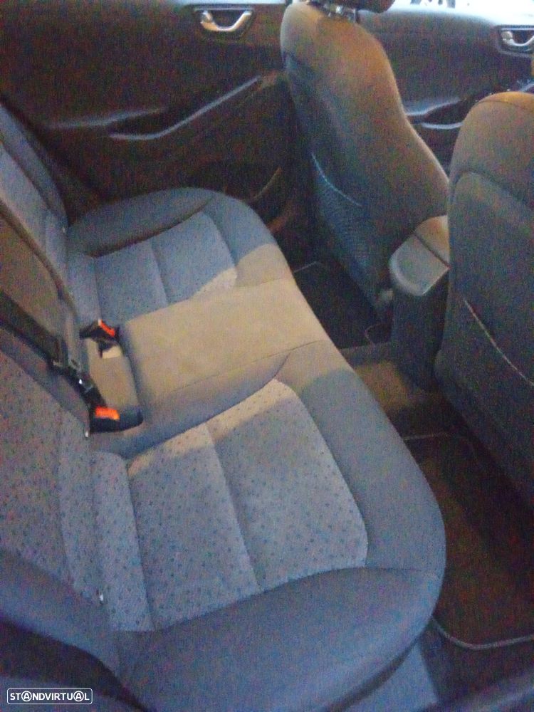 Hyundai Ioniq Premium - 7
