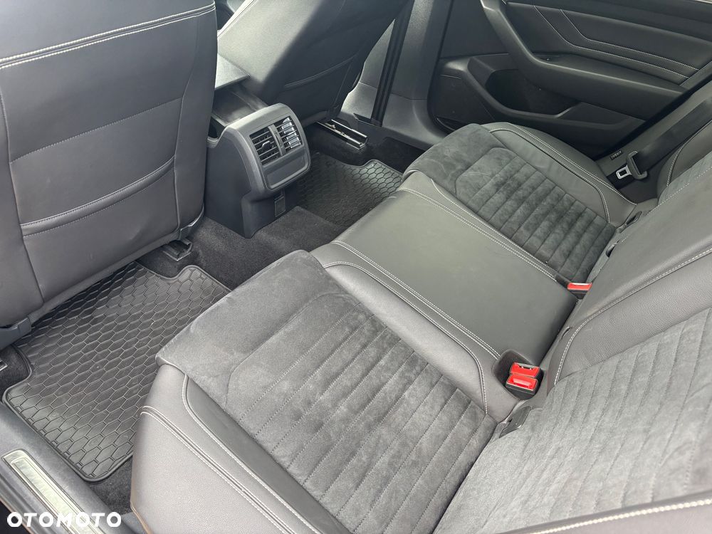 Volkswagen Passat 1.5 TSI EVO Elegance DSG - 31