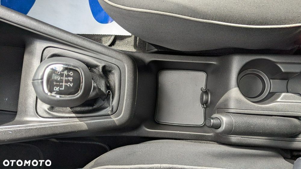 Kia Venga - 30