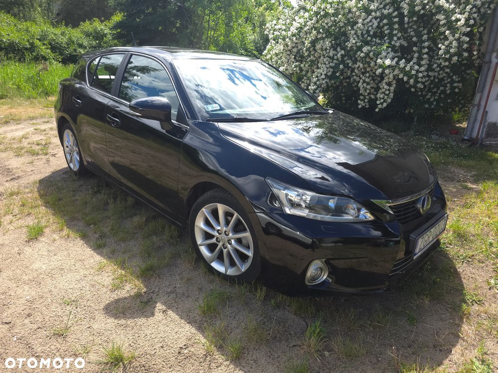 Lexus CT 200h Prestige - 2