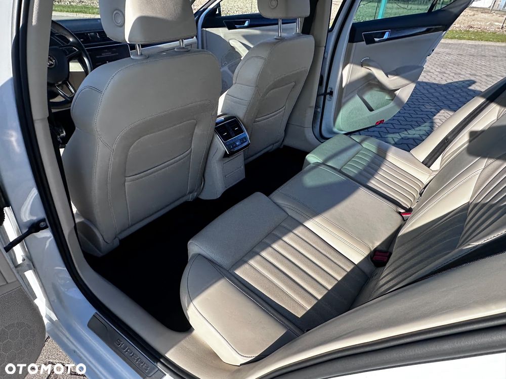 Skoda Superb - 13