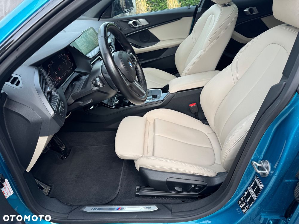 BMW Seria 2 220i xDrive M Sport - 12