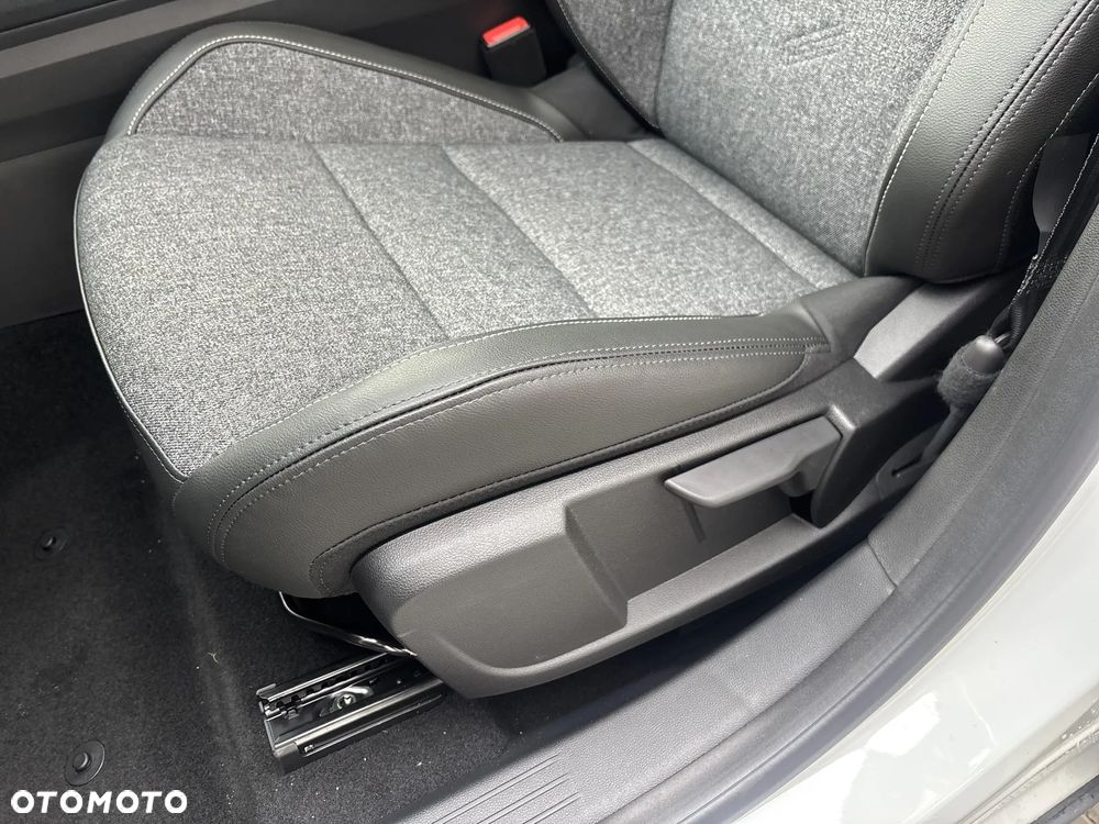 Renault Rafale 1.2 E-Tech Full Hybrid 200 Techno MMT - 12