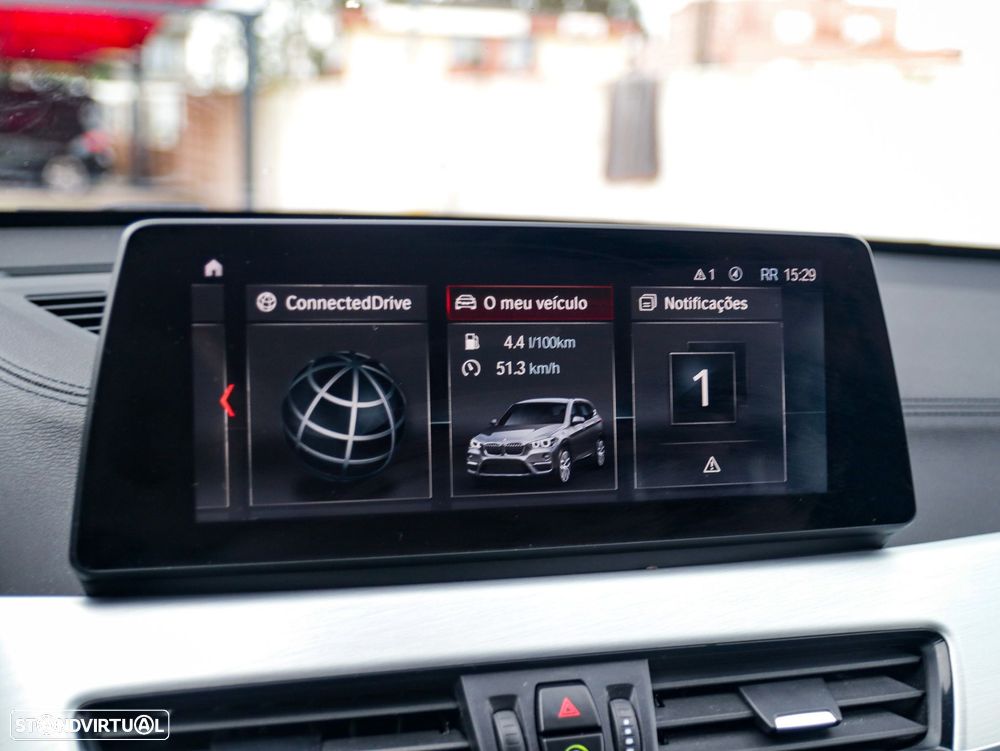 BMW X1 25 e xDrive Pack M - 38