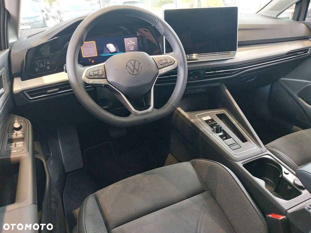 Volkswagen Golf - 16