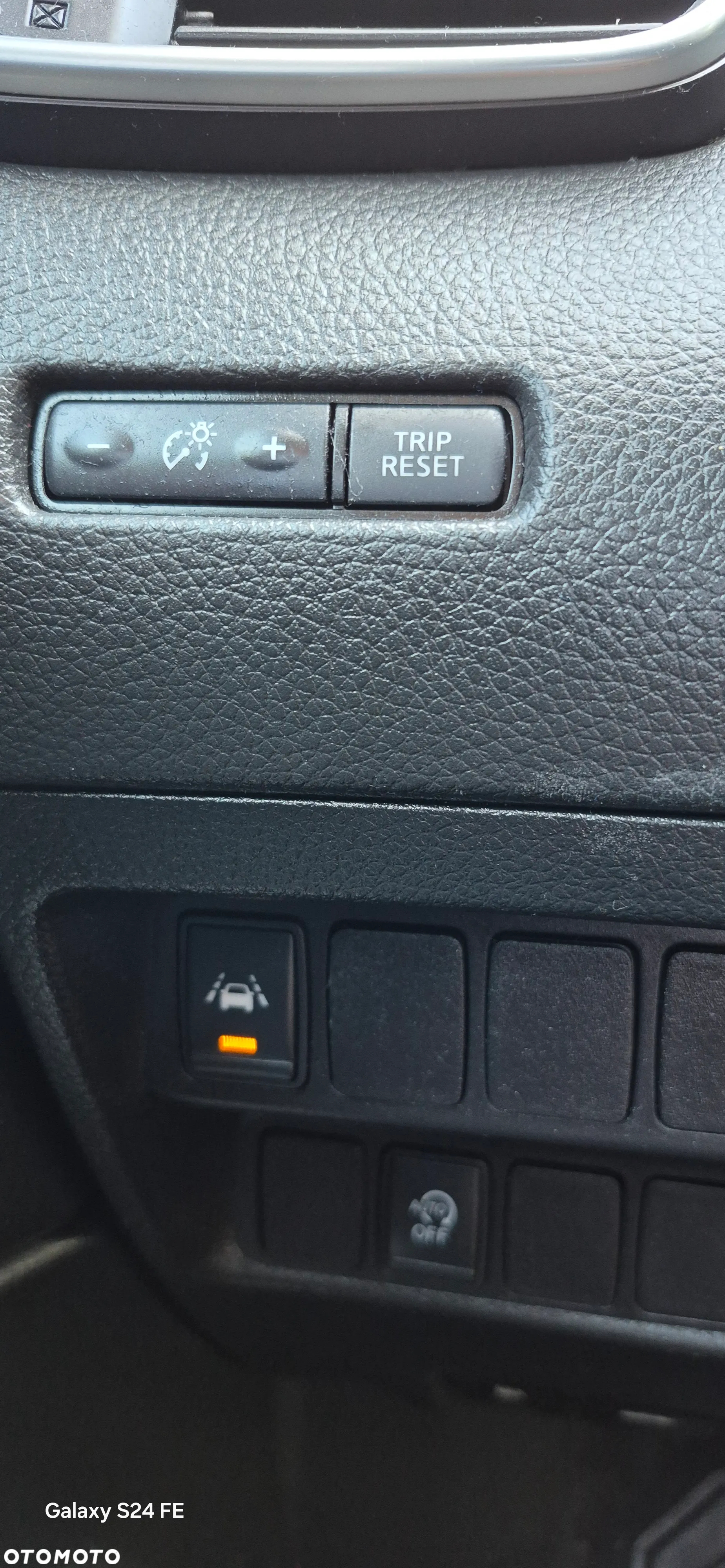 Nissan Qashqai 1.6 DCi N-Connecta EU6 - 9