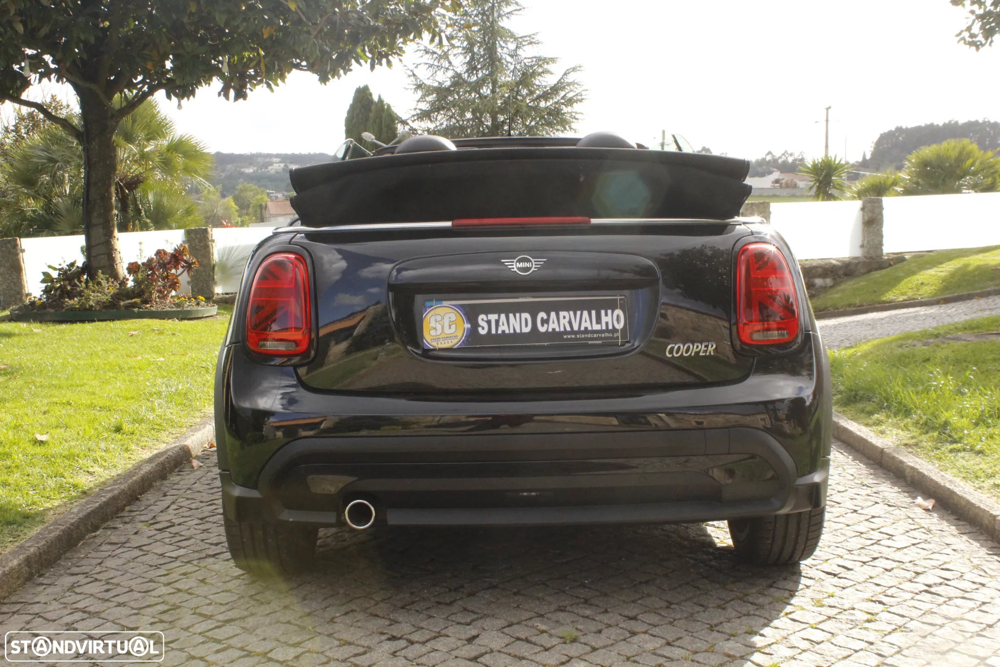 MINI Cabrio Cooper Auto. Essential - 17