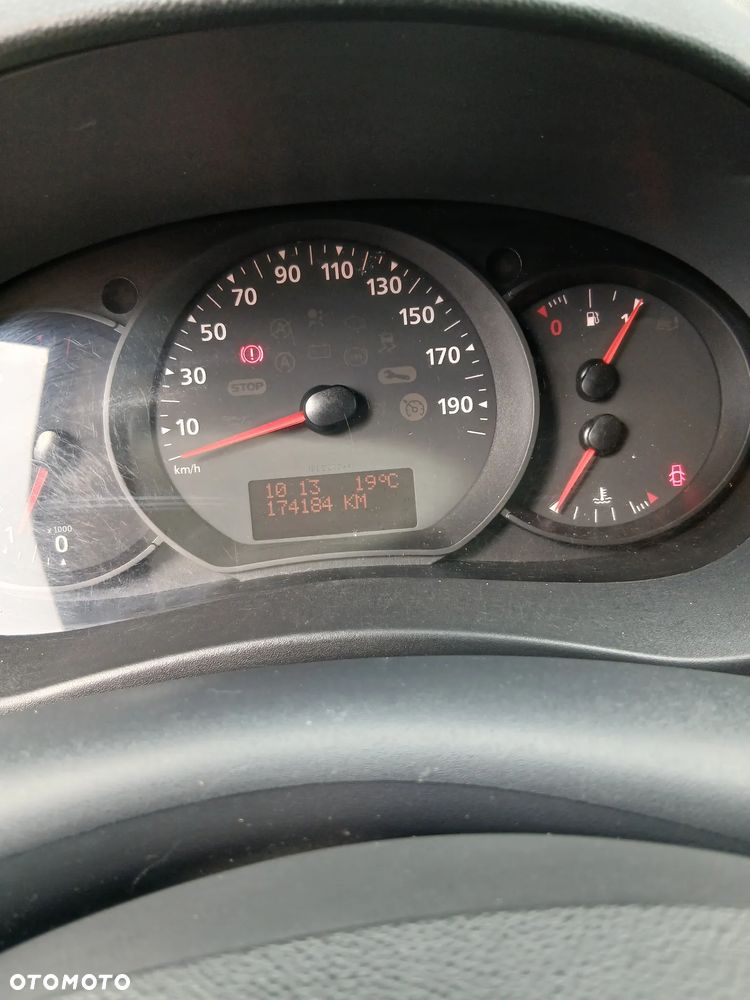Renault Kangoo - 8