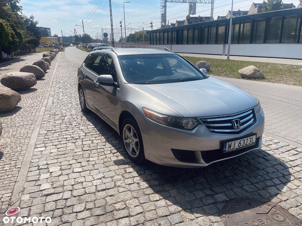 Honda Accord 2.0 Comfort - 1