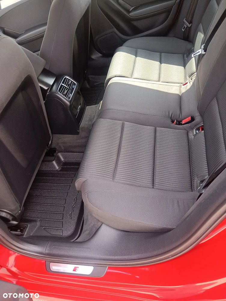 Audi A4 Avant 2.0 TDI quattro - 26