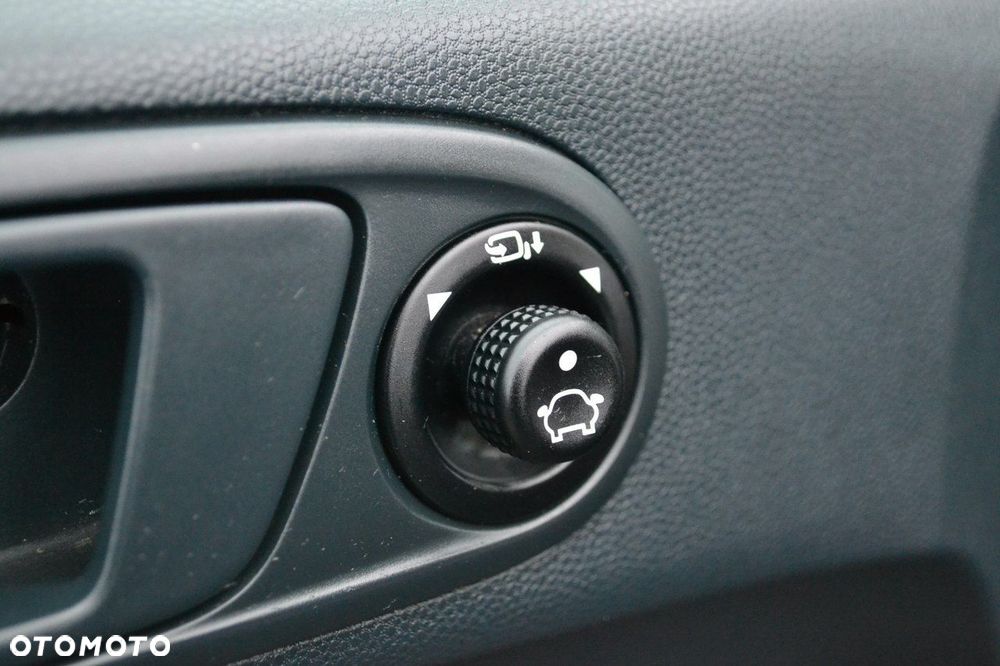 Ford Fiesta 1.6 TDCi Trend - 21