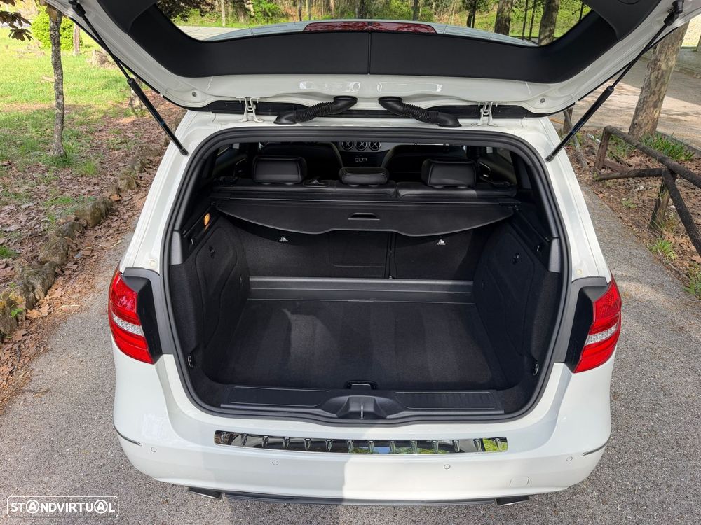 Mercedes-Benz B 200 CDI BlueEFFICIENCY - 27