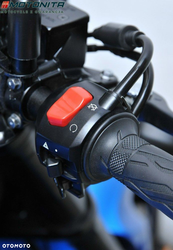 Suzuki GSX - 14