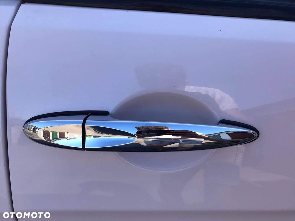 Lancia Ypsilon 1.2 16v Class - 22