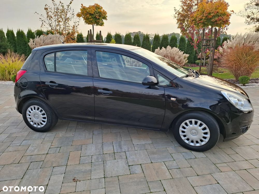 Opel Corsa 1.2 16V Catch me now - 24