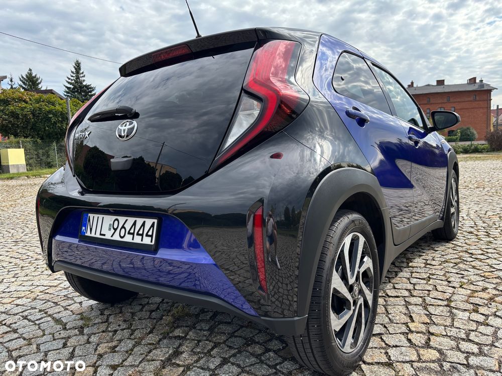 Toyota Aygo X Business Edition - 6