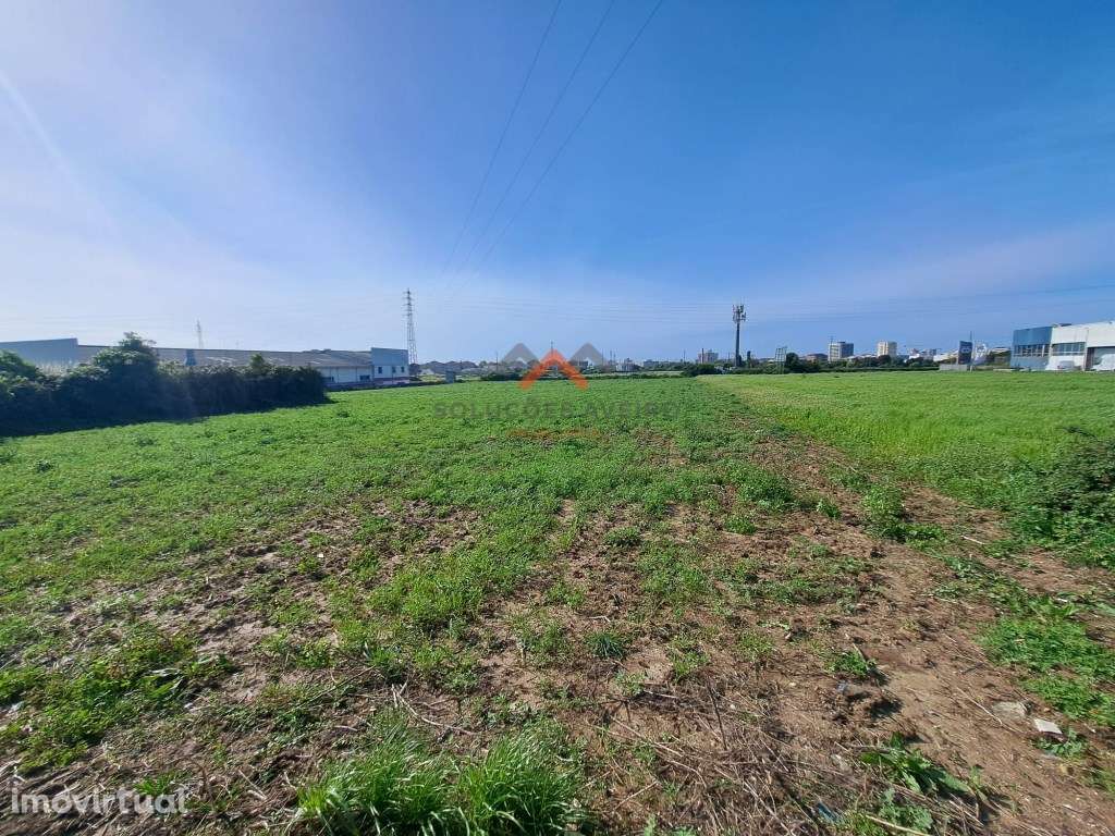 Terreno em Aveiro na nacional 109 - Grande imagem: 2/3