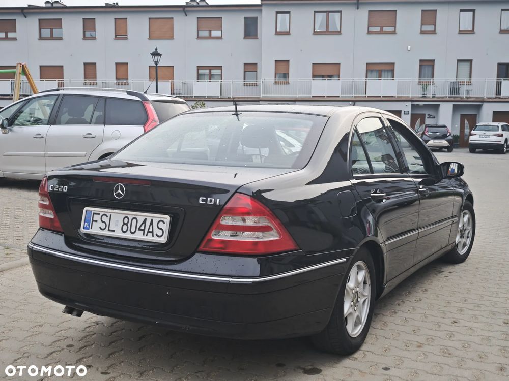 Mercedes-Benz Klasa C - 12