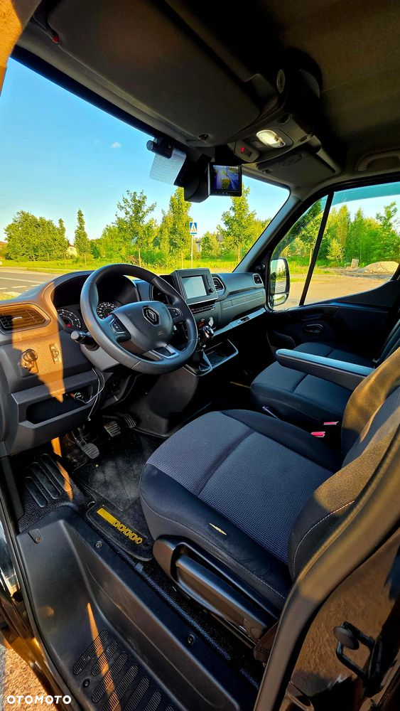 Renault Master - 18