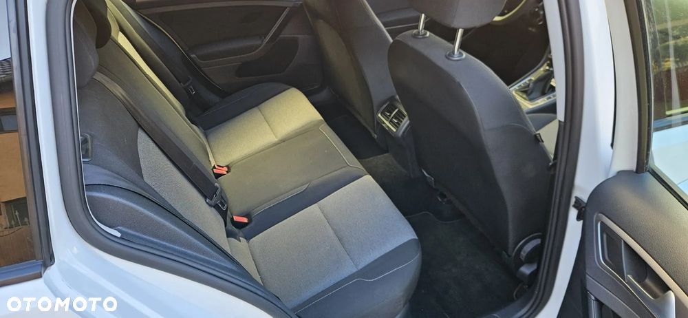 Volkswagen Golf 1.6 TDI BMT Comfortline - 8