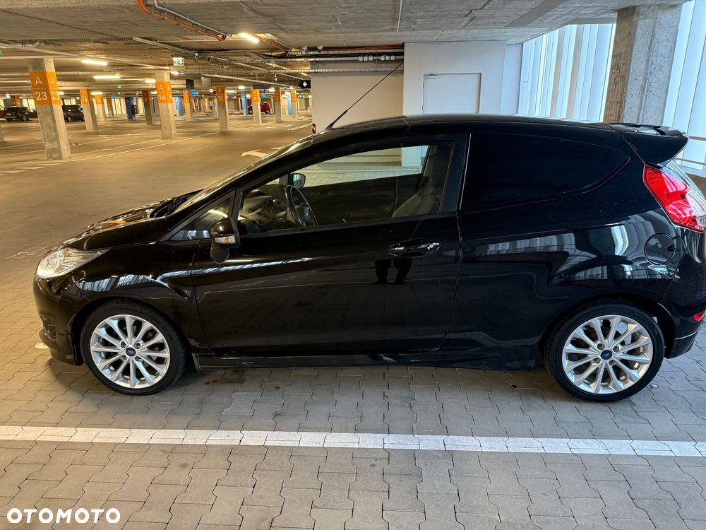 Ford Fiesta - 2
