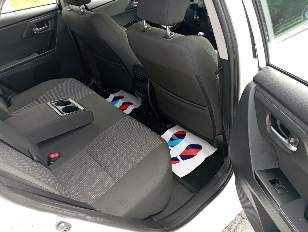 Toyota Auris 1.6 Valvematic START Edition - 22