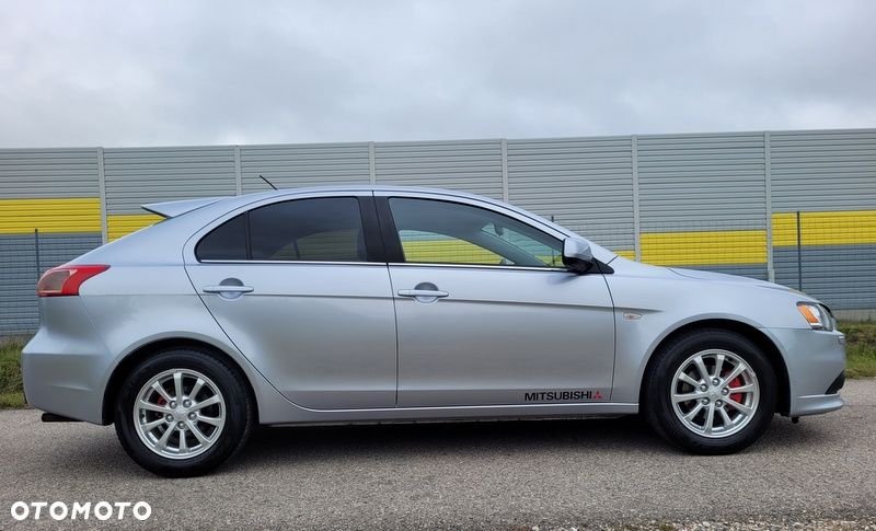 Mitsubishi Lancer - 18