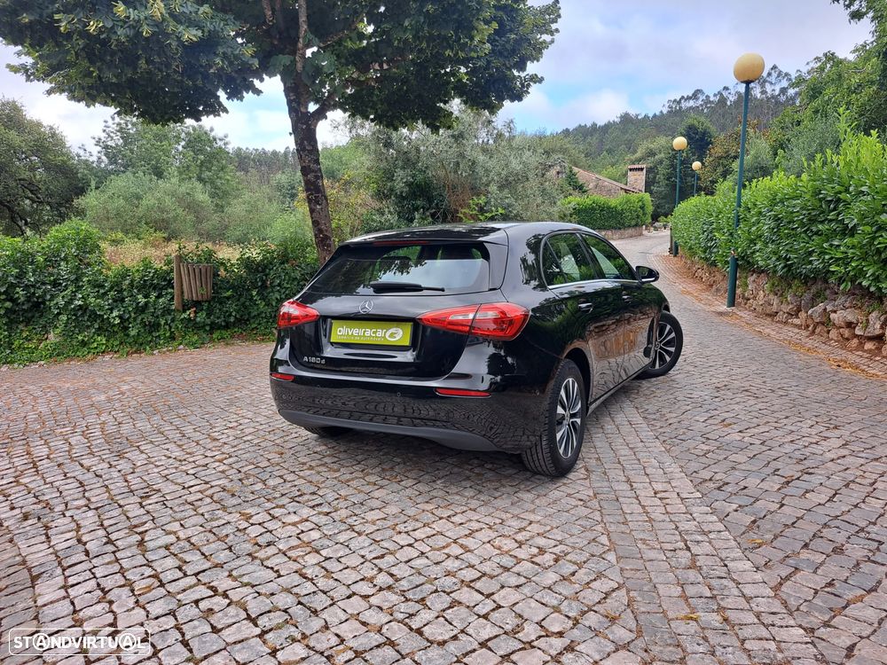 Mercedes-Benz A 180 d Style Plus Aut. - 57