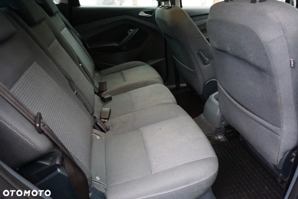 Ford C-MAX 2.0 TDCi Trend MPS6 - 13