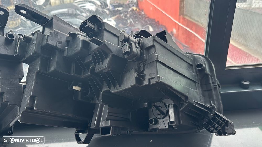 farol citroen E-C3 - 9