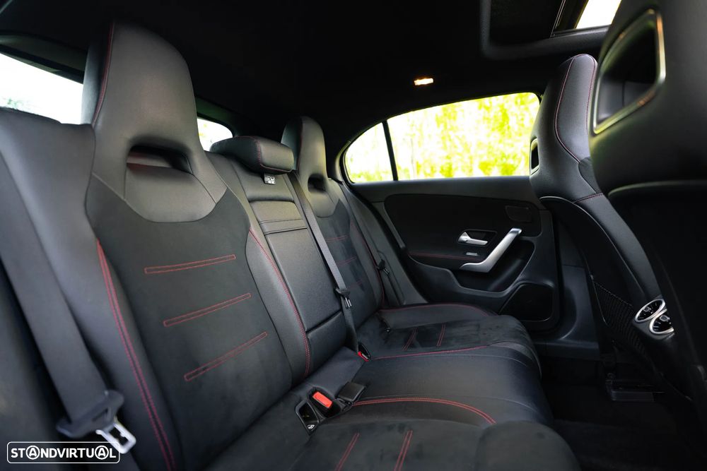 Mercedes-Benz A 180 d 7G-DCT AMG Line - 60